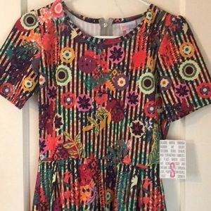 Lularoe Amelia